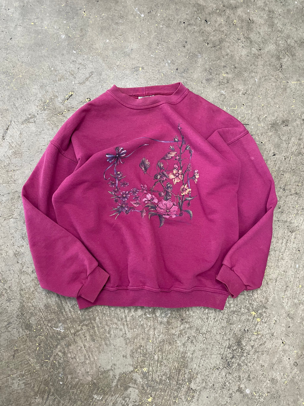 90s flower graphic crew