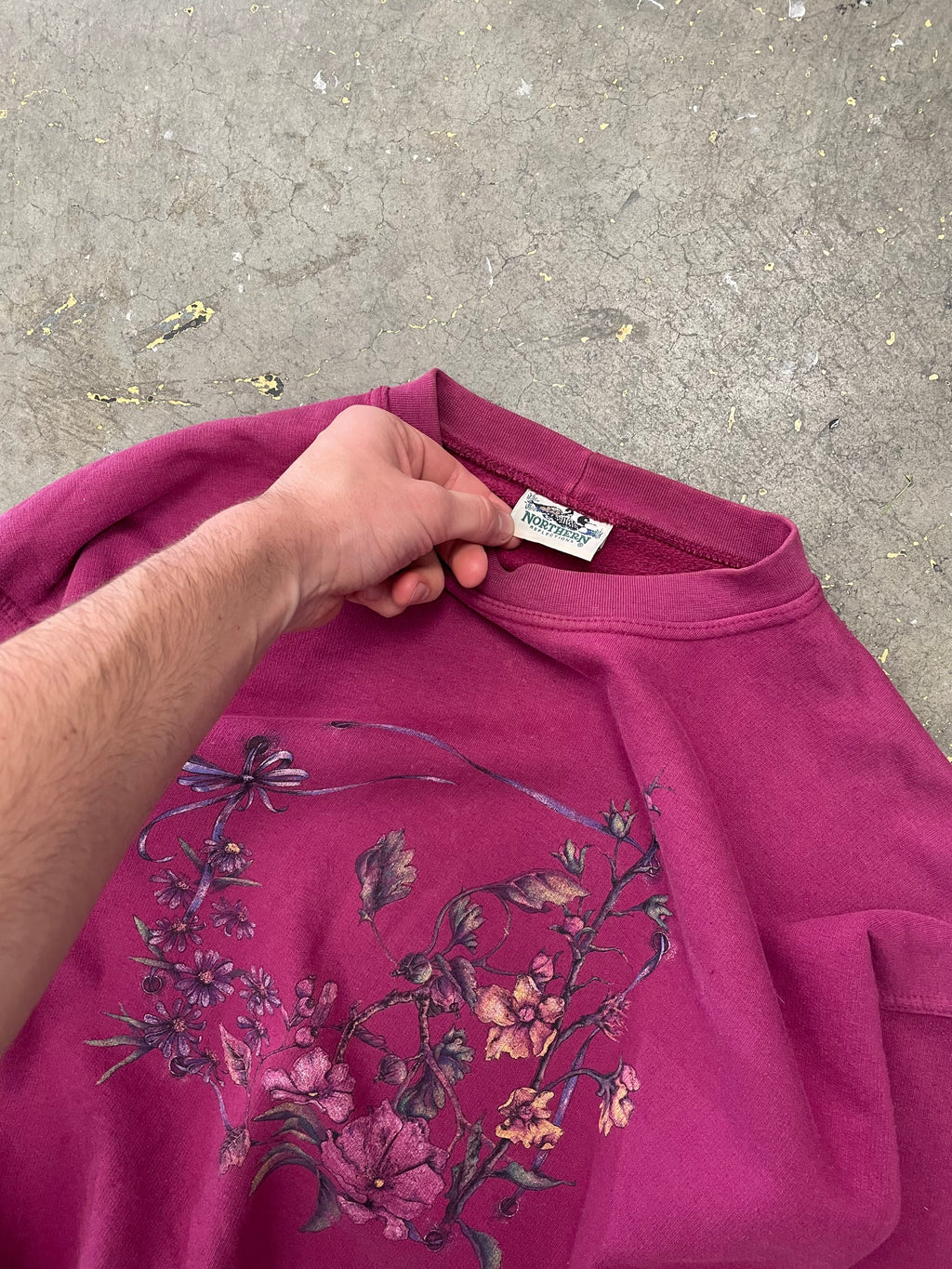 90s flower graphic crew