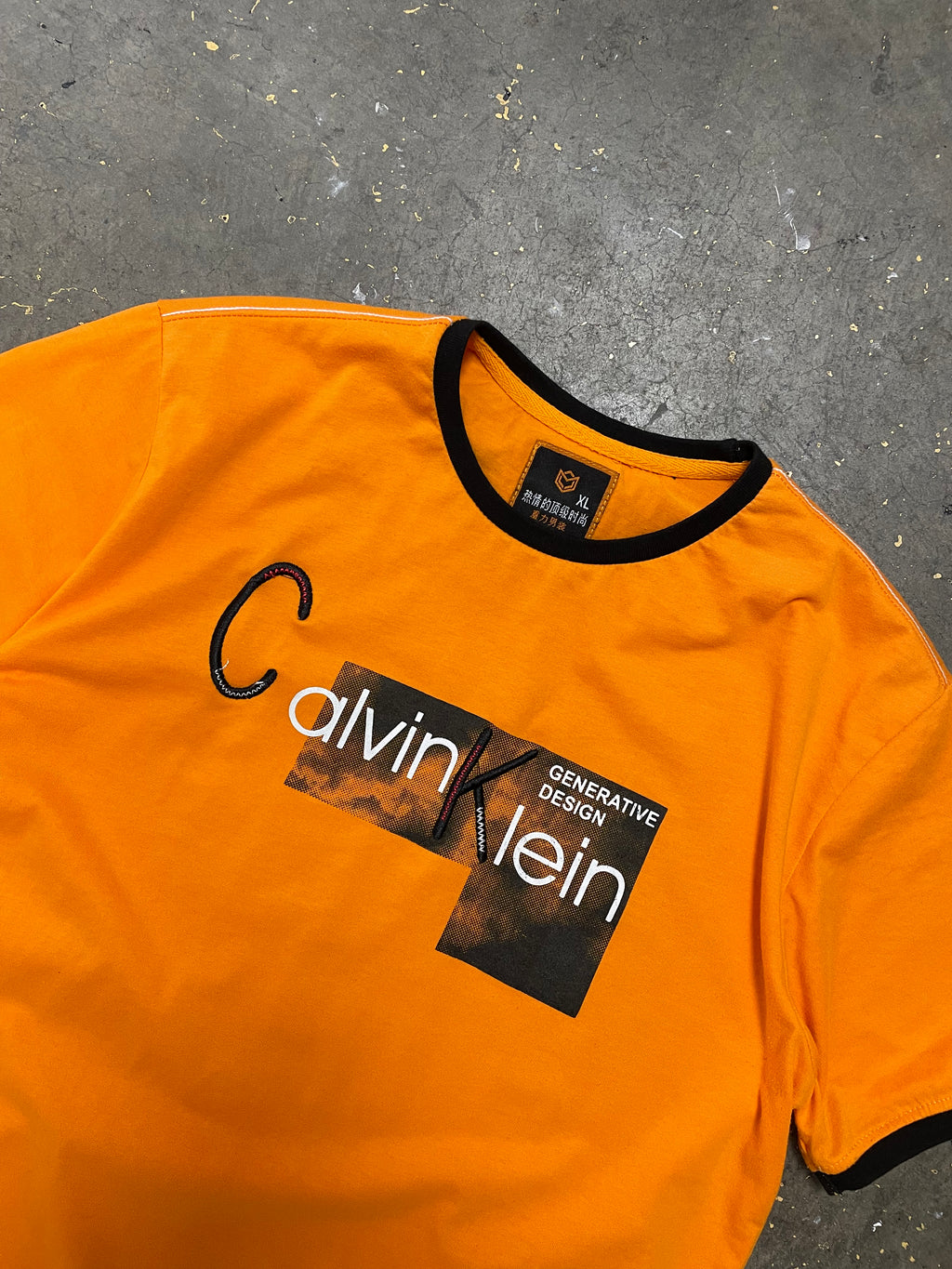 Calvin Klein T-Shirt