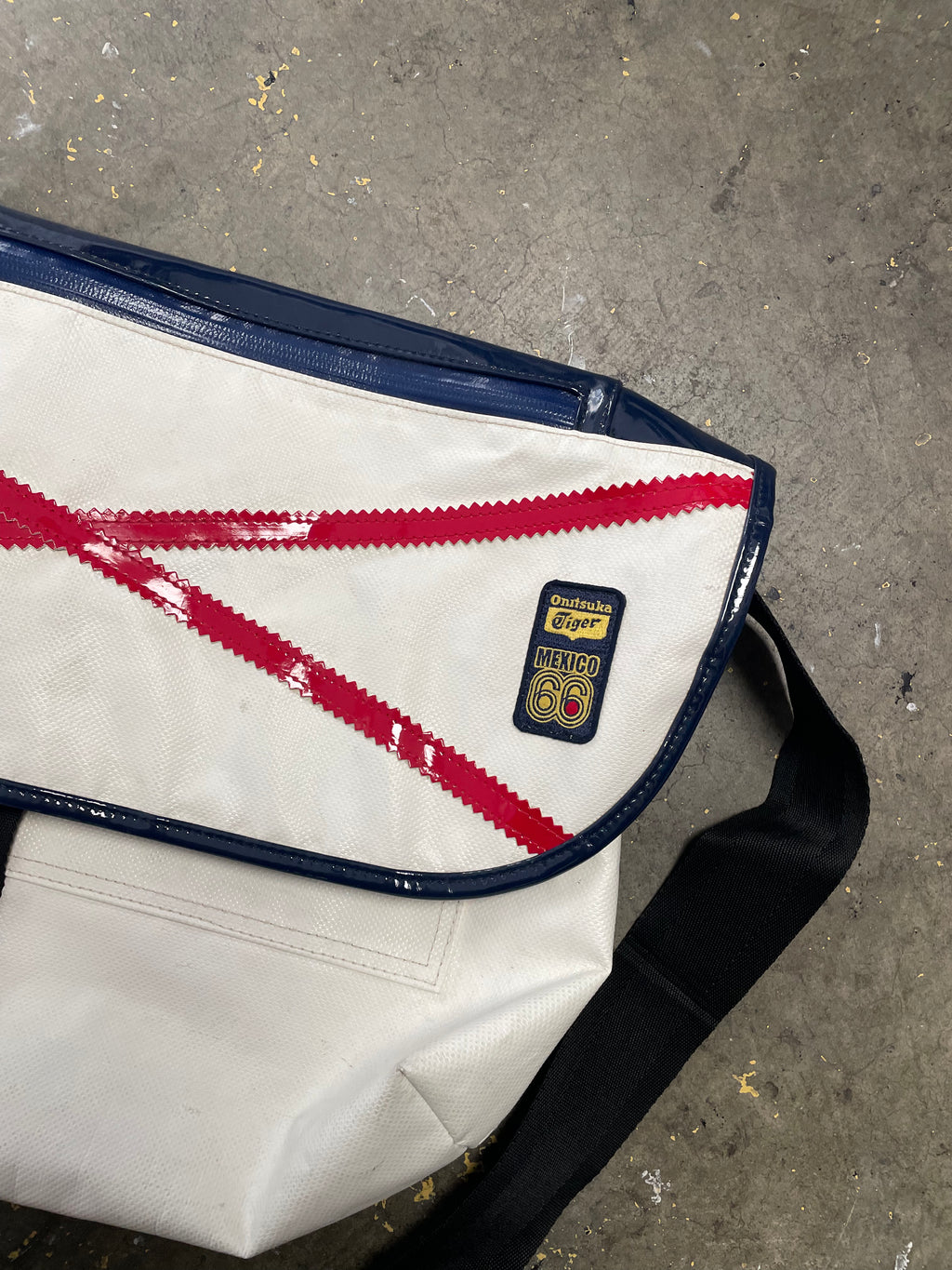 Tiger Ontisuka Cross Body Bag